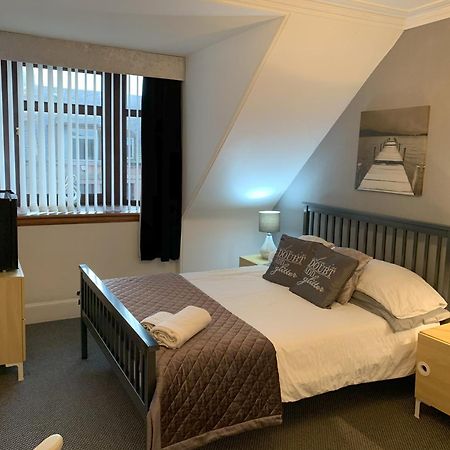 Abbey Guest House Peterhead Esterno foto